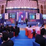 Online auction bidding strategies